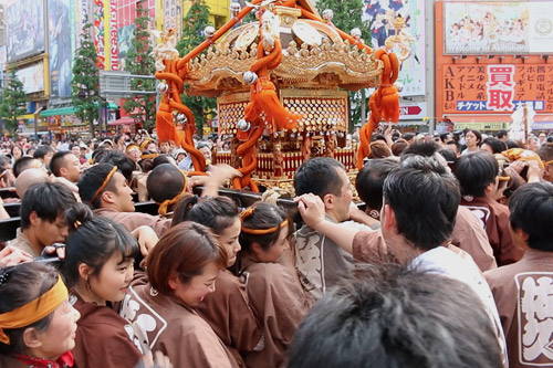 神田佐久間町三丁目会神輿